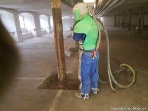 Sandstrahlen Stahlträger Tiefgarage (40)